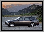 Lexus LS, Czarny